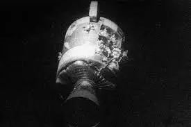 Thermal Management, Deep-Space Travel, Deep-space spacecraft, solar radiation, mission reliability, Barbecue Roll, passive thermal control, active thermal control, TCU, localized overheating, Apollo Moon missions, Apollo spacecraft, deep-space missions, solar heating, reduced structural stress, Thermal Control Unit, TCU-Max